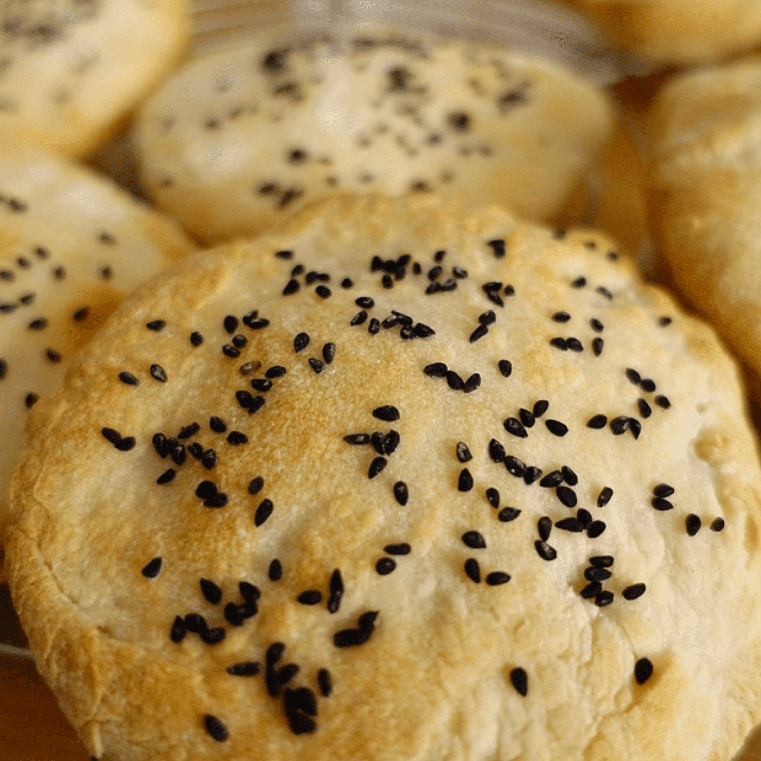 Weiches, warmes Fladenbrot aus dem Thermomix - Wundermix GmbH