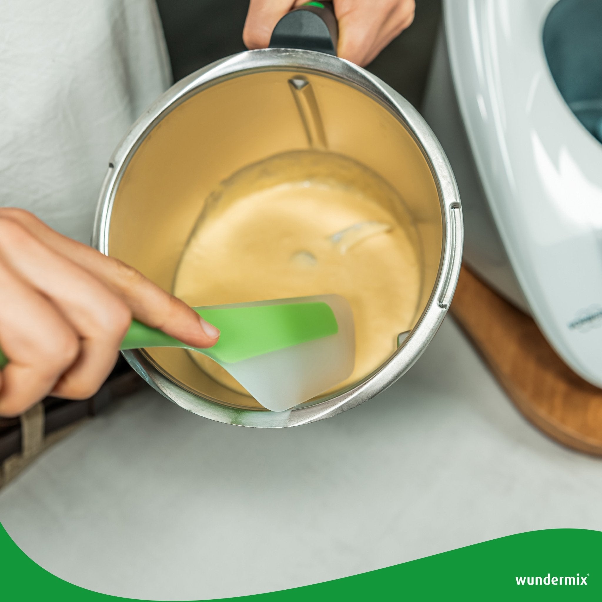 FlexiSpatel® | Flexibler Spatel für deine Küchenmaschine - Wundermix GmbH