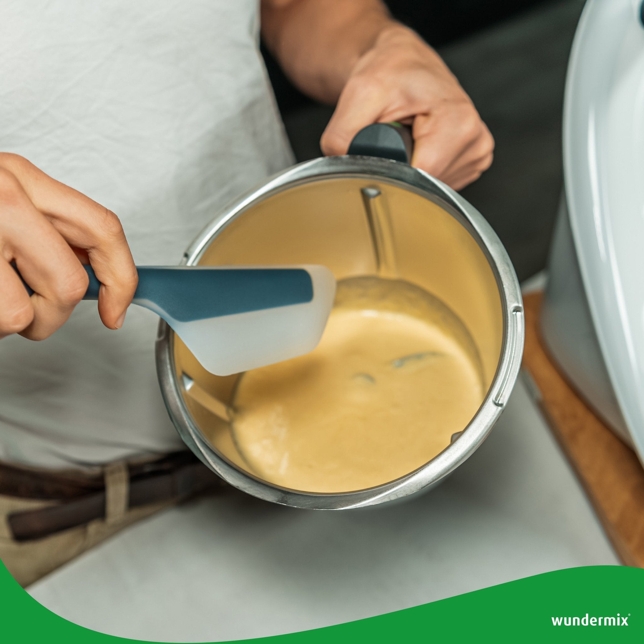 FlexiSpatel® | Flexibler Spatel für deine Küchenmaschine - Wundermix GmbH