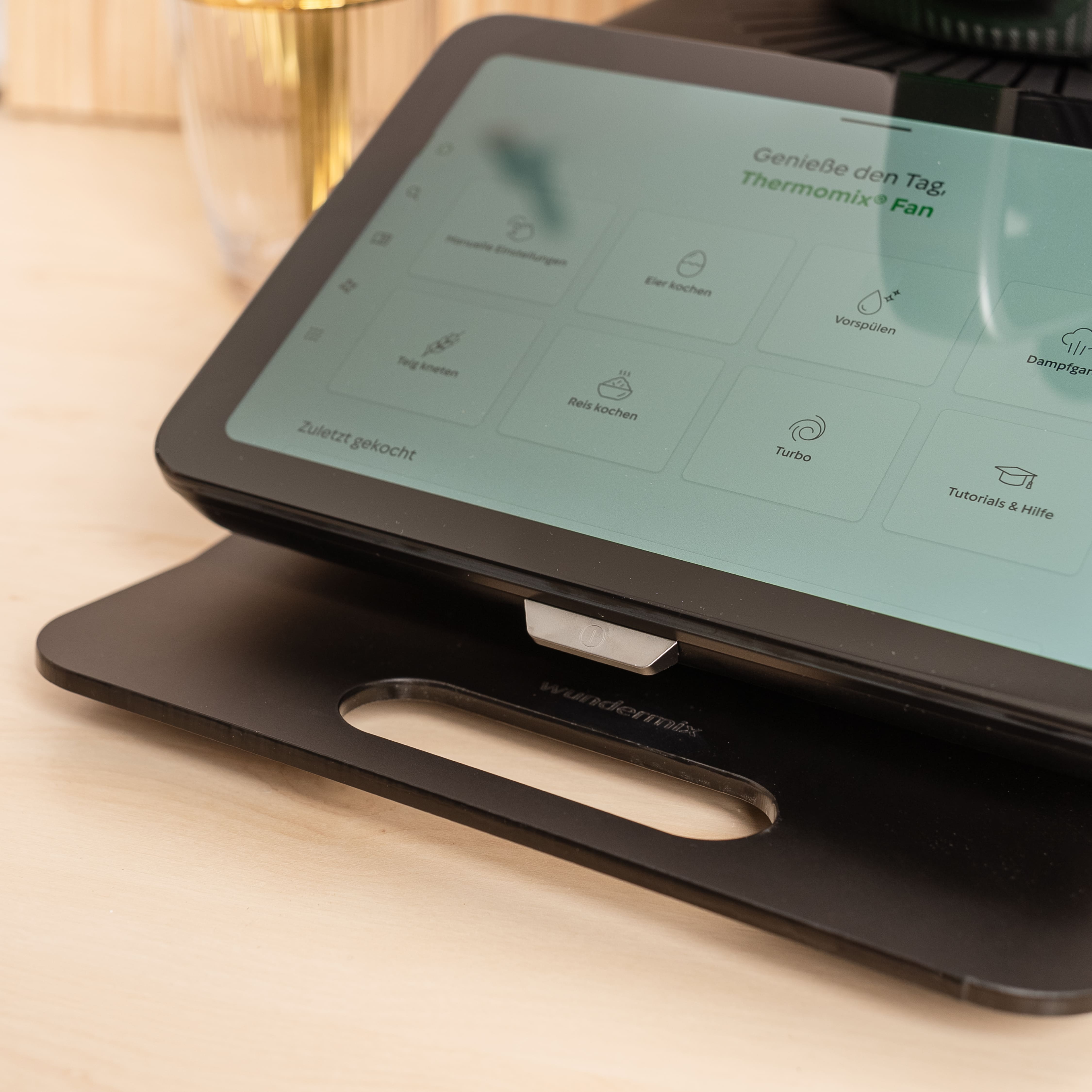 EasySlider® | Sliding board made of acrylic glass for Thermomix TM7