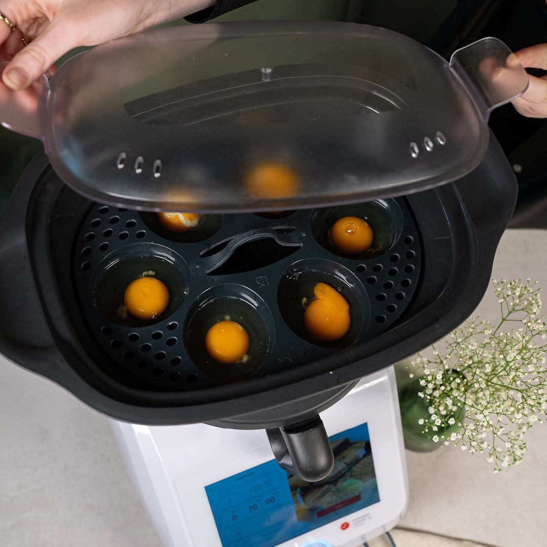 MixEgg® | Eierpochiereinsatz für TM7 und Monsieur Cuisine Smart, Trend, Connect - Wundermix GmbH
