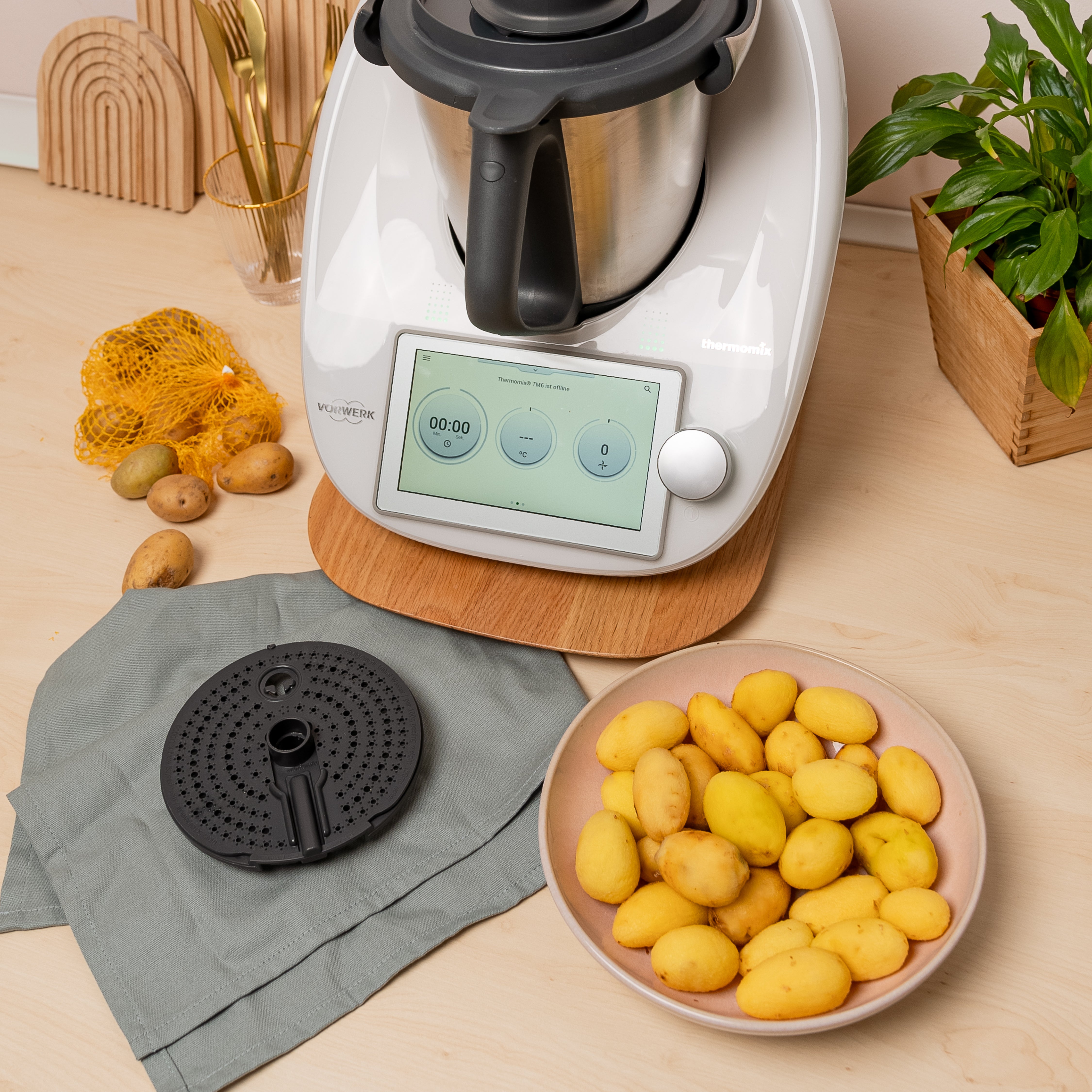 WunderPeeler (with carrier) | Potato peeler attachment for Thermomix TM7, TM6, TM5, TM31