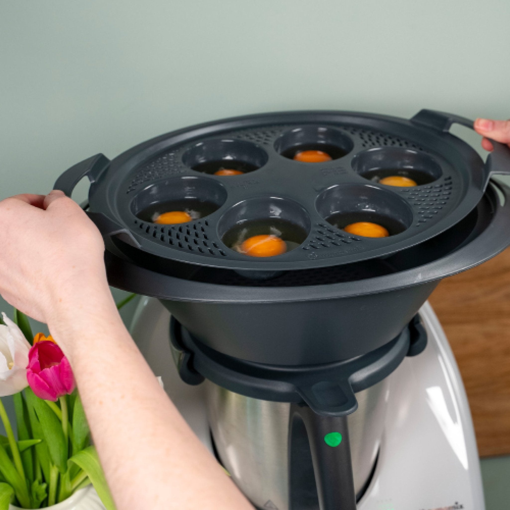 WunderPoach® for six | Eierpochiereinsatz für TM6, TM5, TM31 - Wundermix GmbH