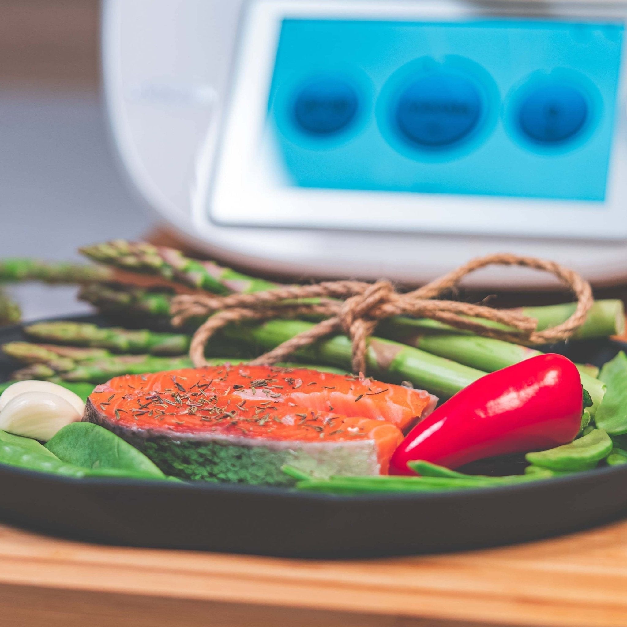 FlexiSteam® | Silikon-Auflaufform für Varoma-Einlegeboden | Thermomix TM6, TM5, TM31 und TM Friend - Wundermix GmbH