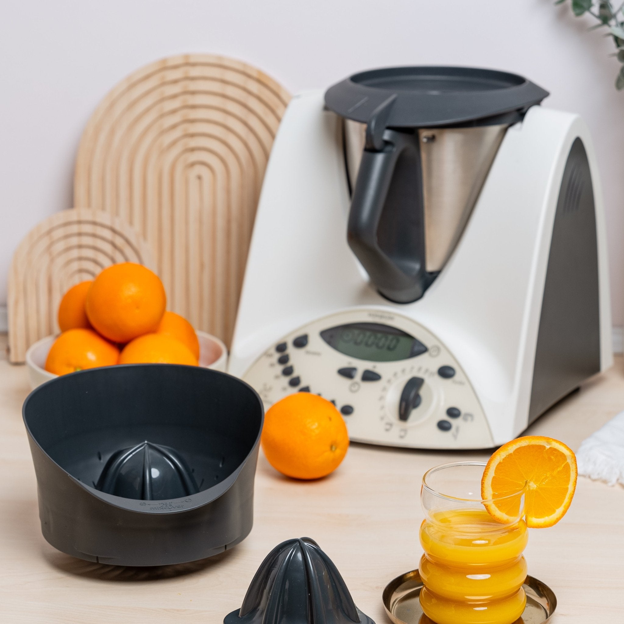 Saftpresse von mixcover | Entsafter für Thermomix TM31 - Wundermix GmbH