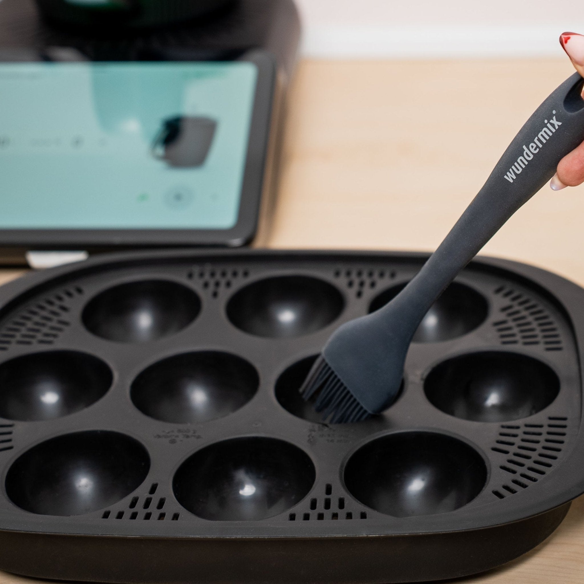 Silikonpinsel für Backformen, Grill & Küchenzubehör - Wundermix GmbH