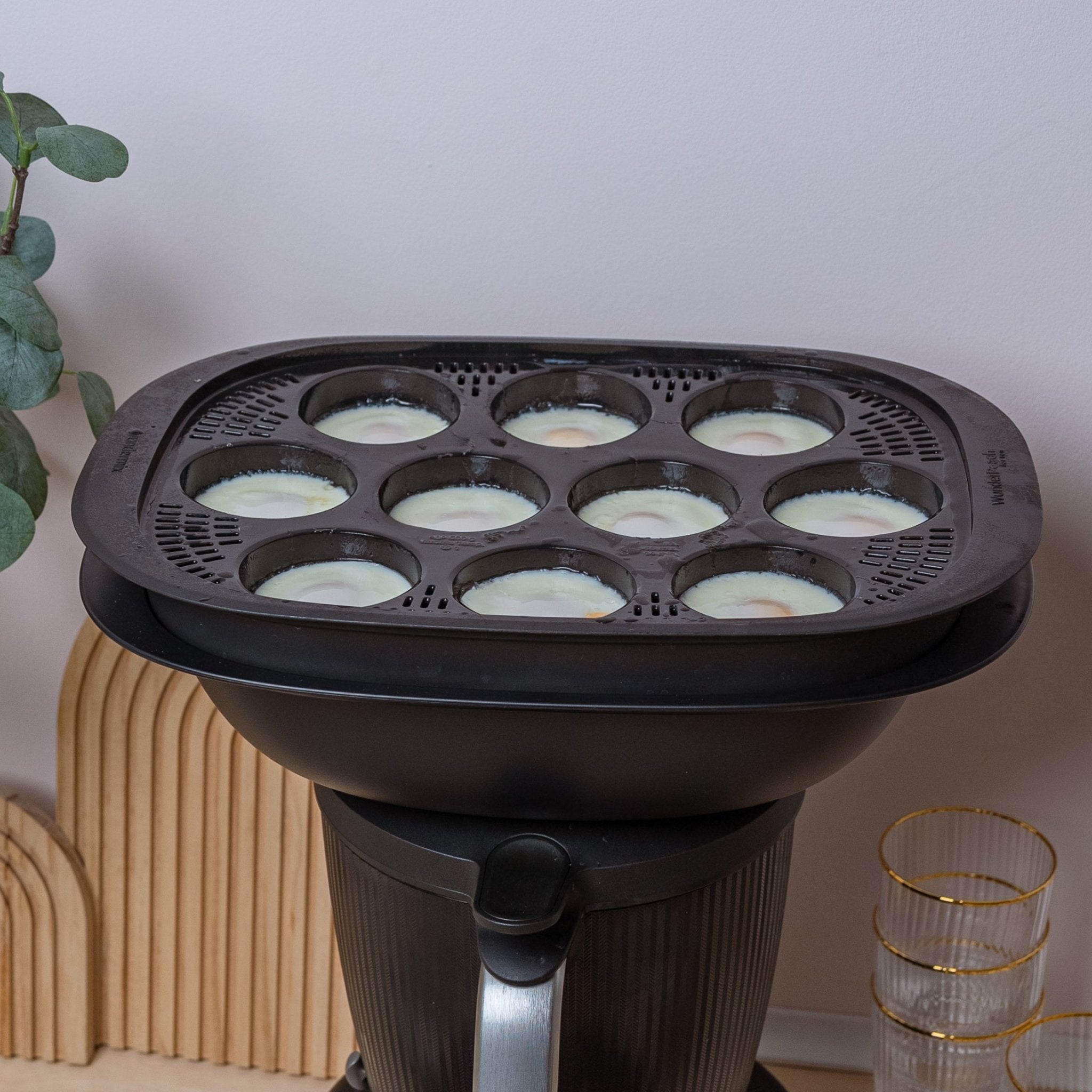 WunderPoach® for ten | Eierpochiereinsatz für TM7 - Wundermix GmbH