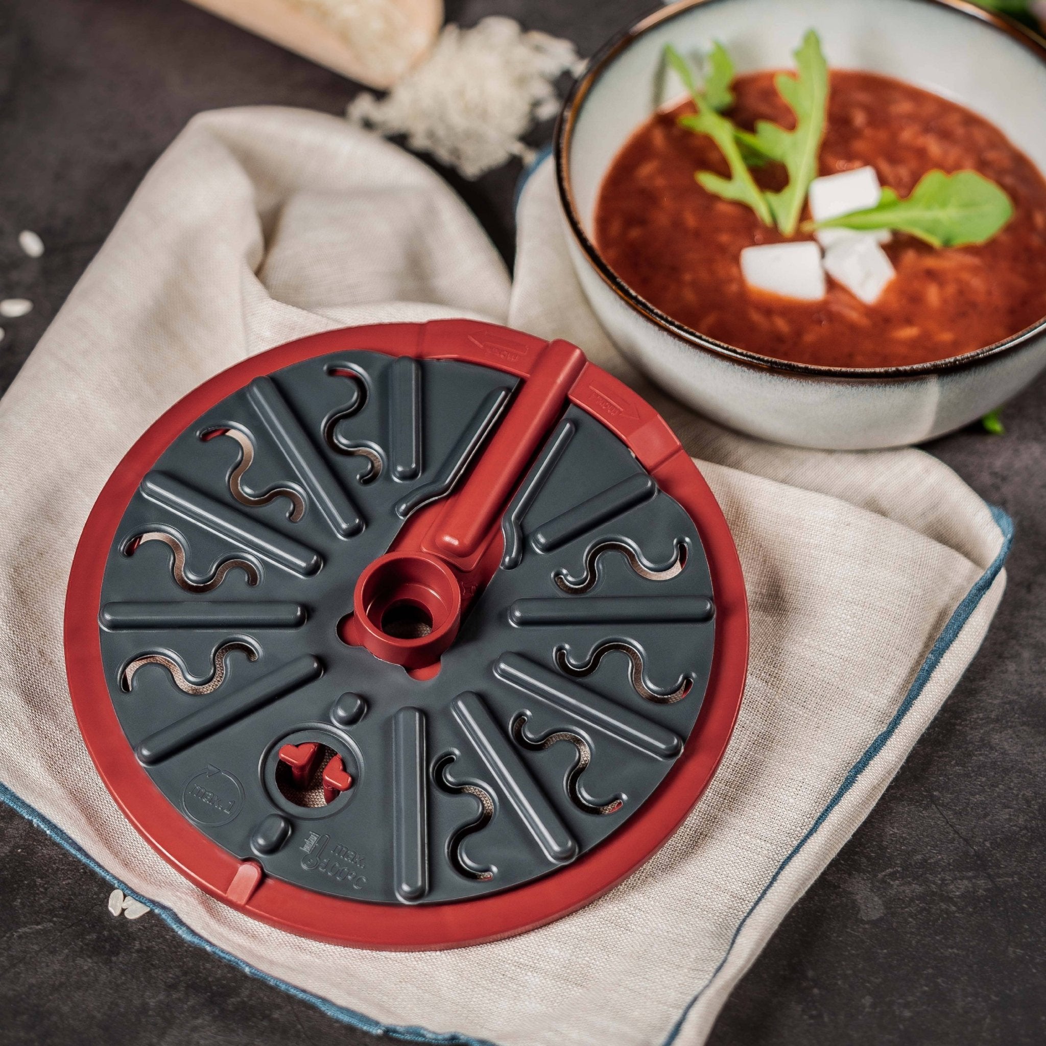 FUMITO GANRYU サルエル チノ